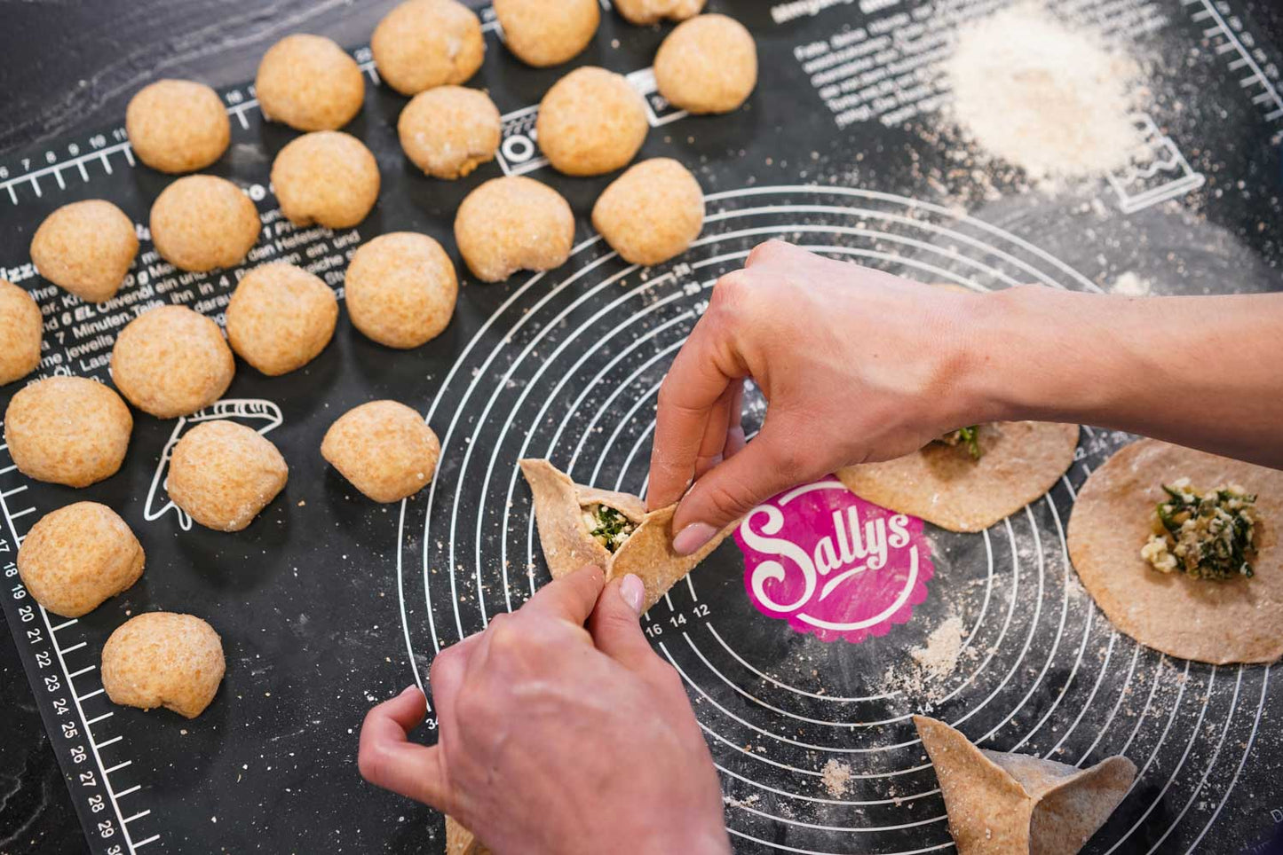 Sallys Silikon Backmatte / Gewebematte
